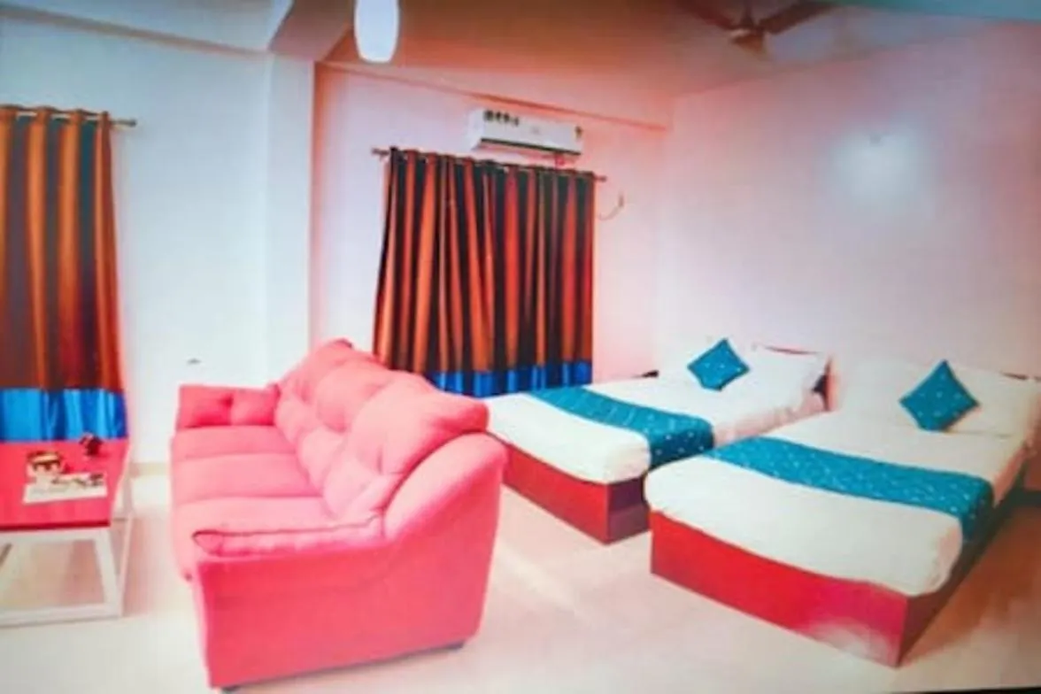 Sulthan Deluxe Room Gv07205 Kochi